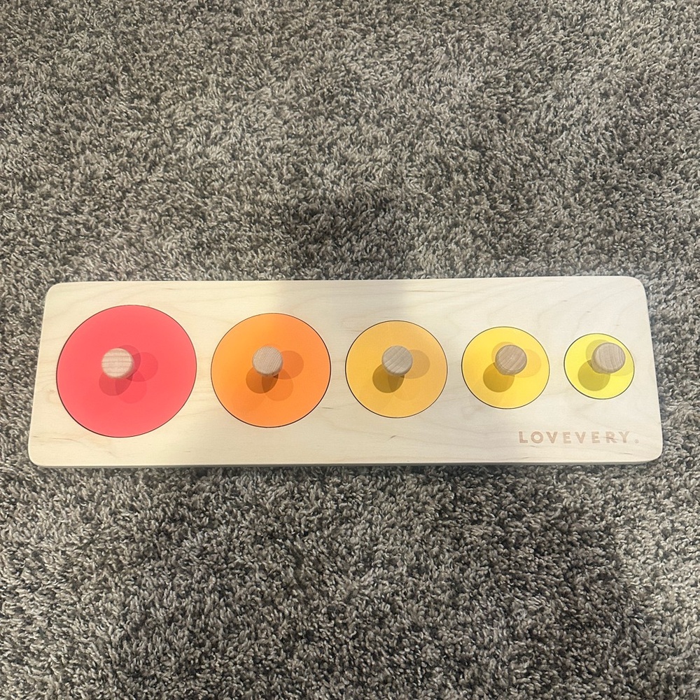 LOVEVERY Circle of Friends Puzzle from The Babbler Play Kit (13-14-15 months)